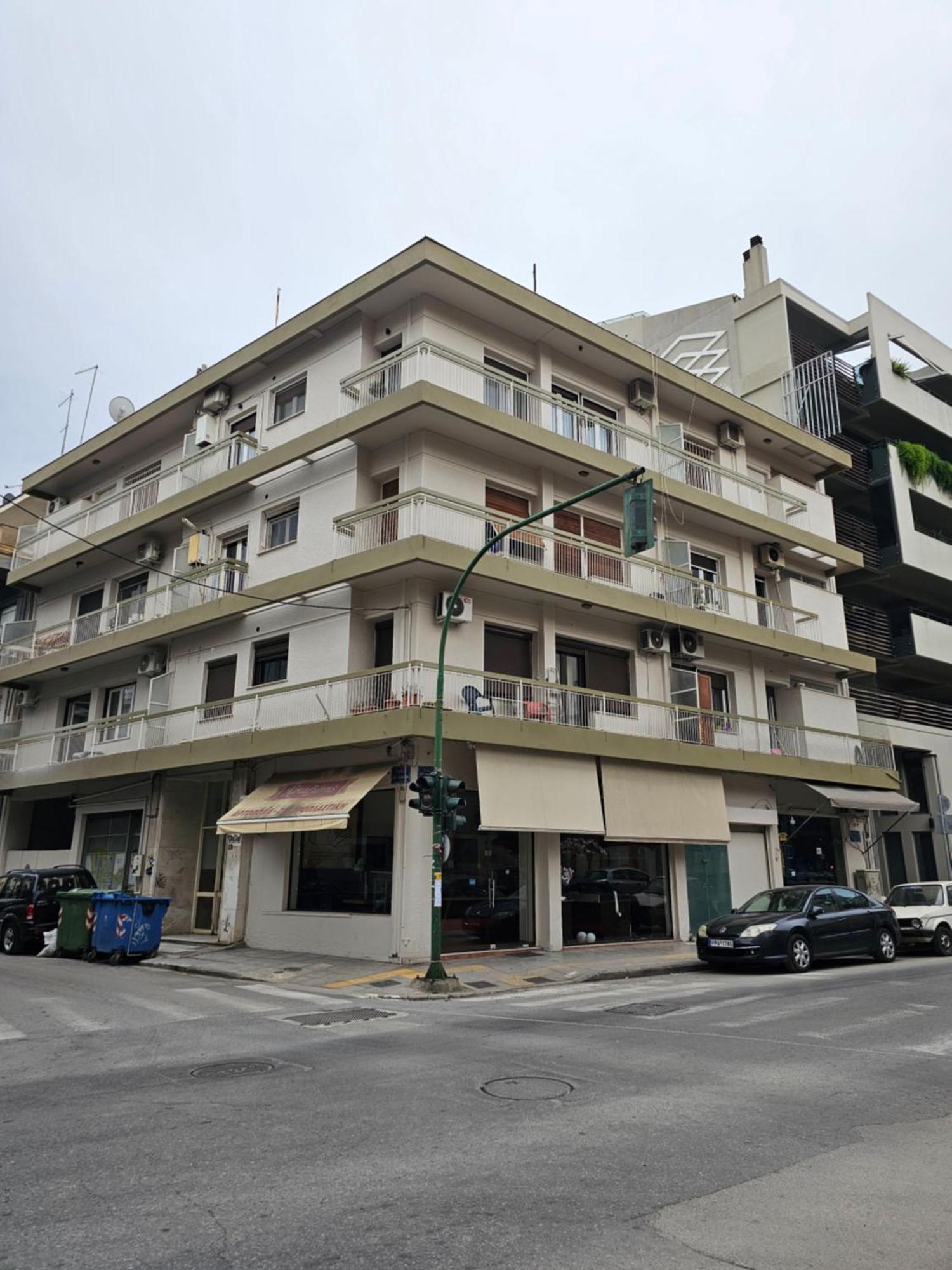 Elektra'S Apartment#2 1St Fl, Διαμέρισμα Στο Κέντρο Της Λάρισας Με Δωρεάν Parking المظهر الخارجي الصورة