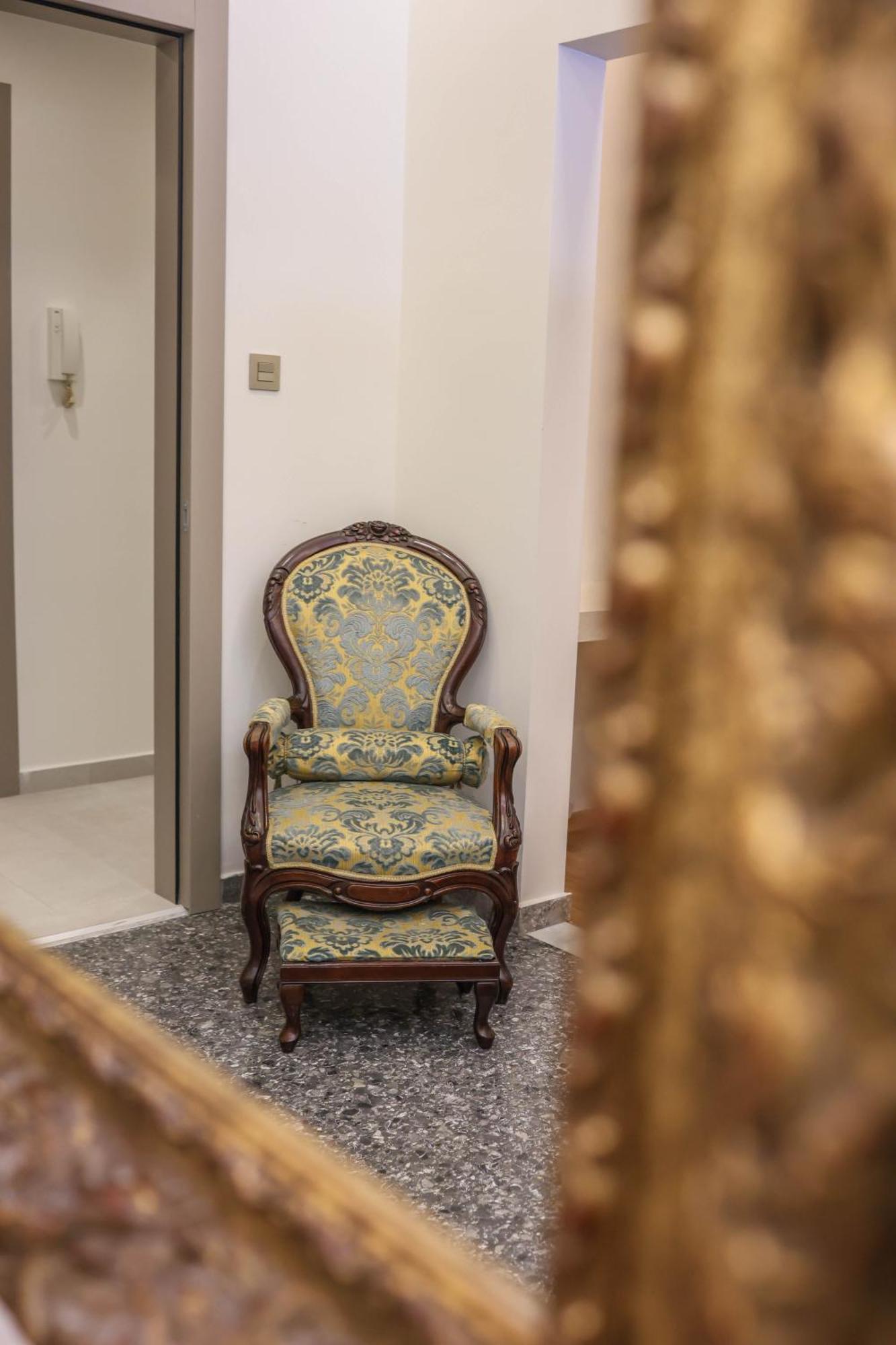Elektra'S Apartment#2 1St Fl, Διαμέρισμα Στο Κέντρο Της Λάρισας Με Δωρεάν Parking المظهر الخارجي الصورة
